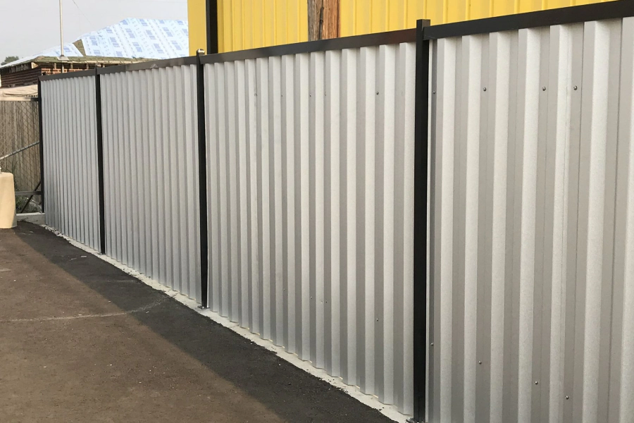 custom fence installation service